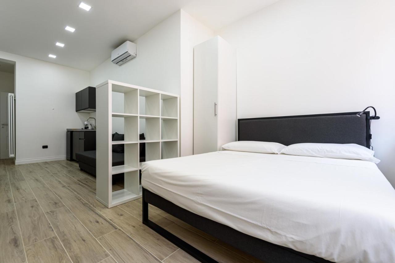 Tommaseo Seaside Apartments Naples Exterior photo
